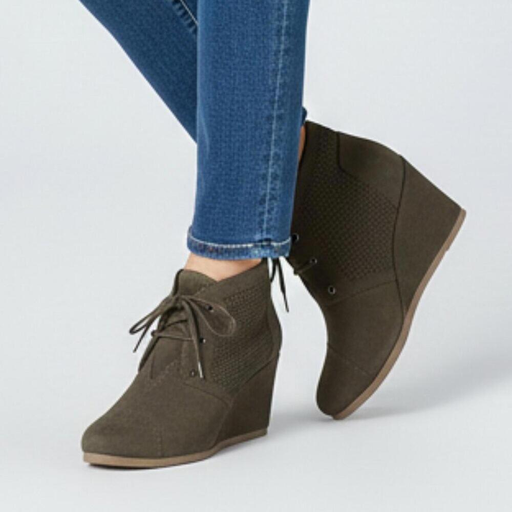 TOMS Women's Dark Brown Suede Wedge Booties